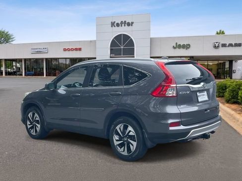 Used 2016 Honda CR-V Touring image 4