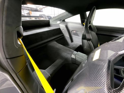 Used 2026 Porsche 911 GT3 RWD image 19