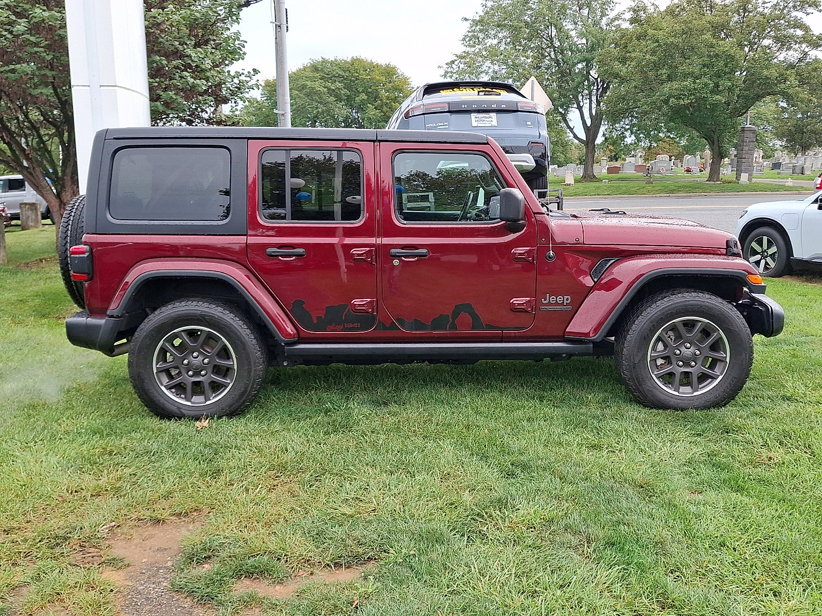 Used 2021 Jeep Wrangler Unlimited Sport AWD/4WD image 7