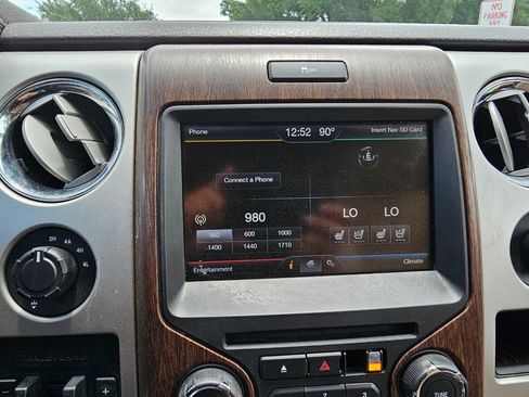 Used 2014 Ford F150 Lariat w/ Equipment Group 501A Mid AWD/4WD image 22