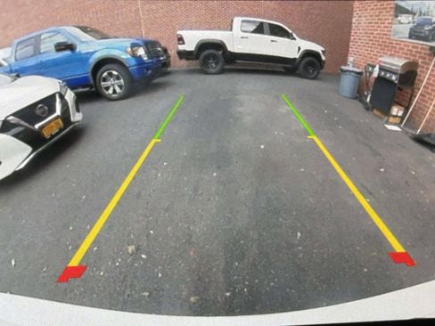 Used 2022 Jeep Grand Cherokee Summit image 24