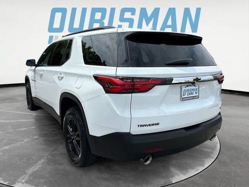 Used 2023 Chevrolet Traverse LT FWD image 4