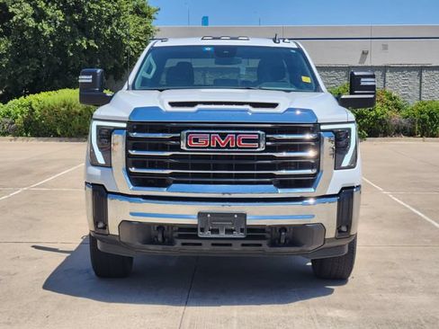 Used 2024 GMC Sierra 2500 SLE w/ SLE Value Package; AWD/4WD image 2