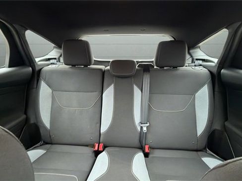 Used 2018 Ford Focus ST image 19