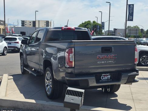 Used 2022 GMC Canyon Denali AWD/4WD image 7