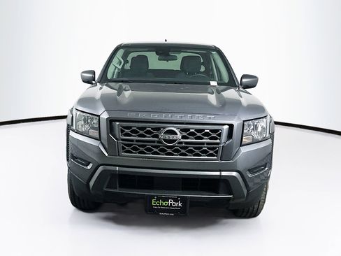 Used 2024 Nissan Frontier SV w/ Technology Package image 2