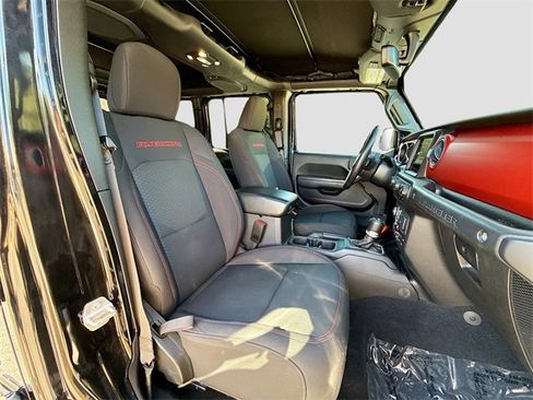 Used 2022 Jeep Wrangler Unlimited Rubicon w/ LED Lighting Group image 16