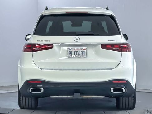 Used 2024 Mercedes-Benz GLS 450 4MATIC image 7