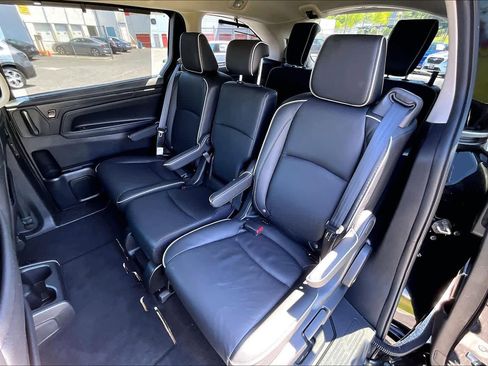 Certified 2025 Honda Odyssey Touring image 20