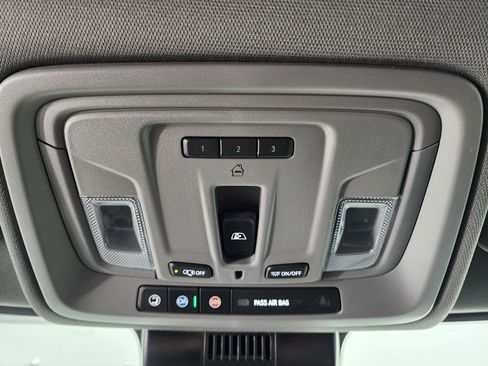 Used 2025 Chevrolet Silverado 2500 LT w/ Trail Boss Package image 56