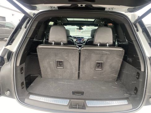 Used 2023 Cadillac XT6 Sport image 10