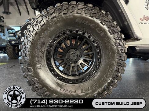 Used 2021 Jeep Gladiator Mojave AWD/4WD image 25