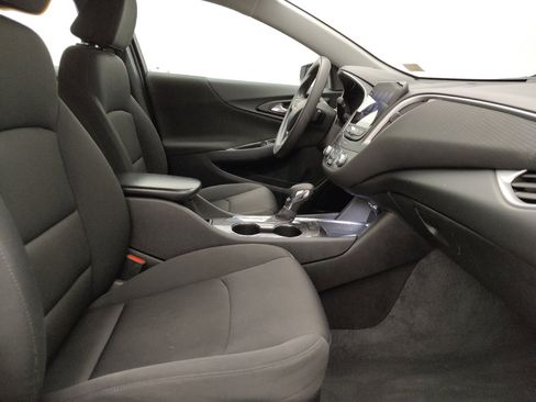 Used 2022 Chevrolet Malibu LS w/ Driver Confidence Package II FWD image 21
