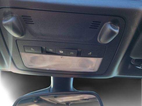 Used 2017 Buick Cascada Premium FWD image 25