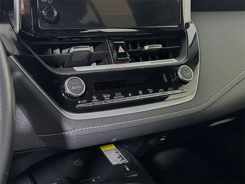 Used 2023 Toyota Corolla XSE image 14