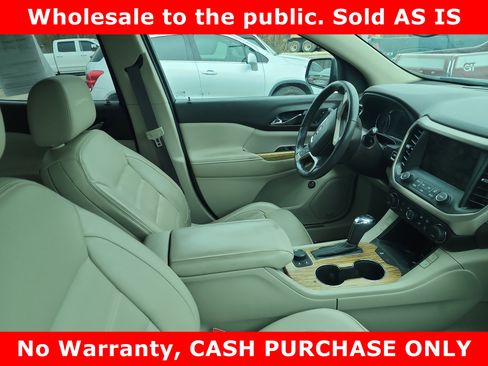 Used 2017 GMC Acadia Denali w/ Technology Package image 9