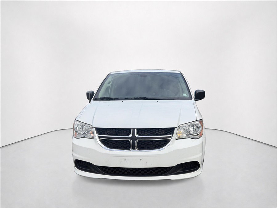Used 2019 Dodge Grand Caravan SE FWD image 3