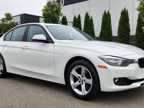 Used 2014 BMW 328i xDrive Sedan AWD/4WD image 18