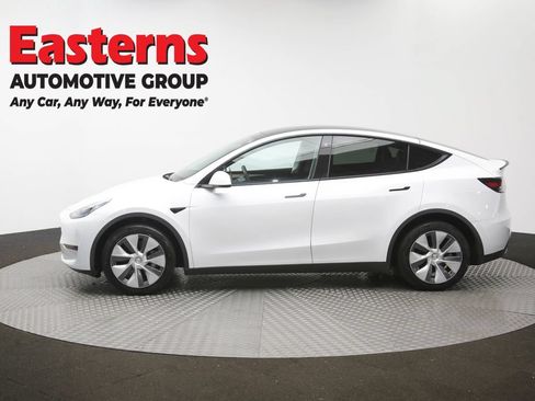 Used 2023 Tesla Model Y Long Range AWD/4WD image 54