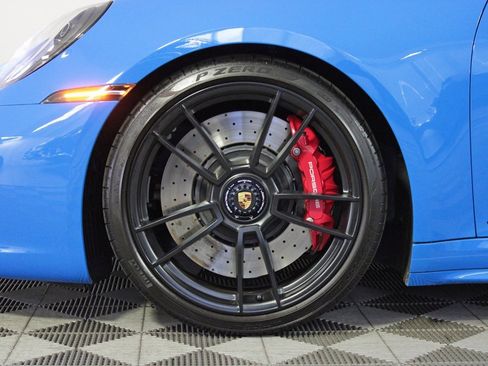 Used 2024 Porsche 911 Carrera 4 GTS w/ Premium Package image 40
