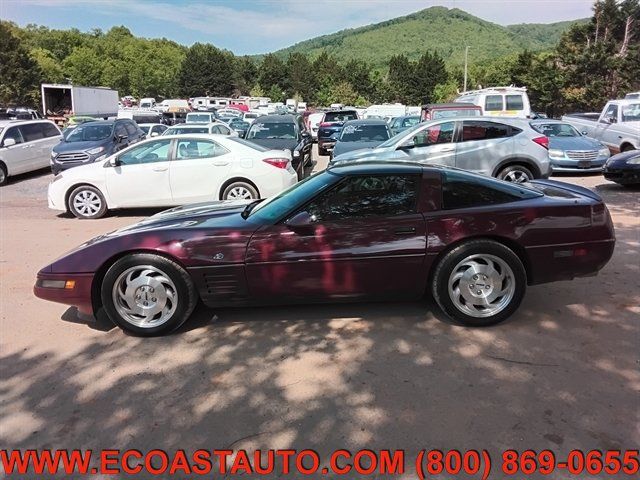 Used 1993 Chevrolet Corvette Coupe RWD image 5