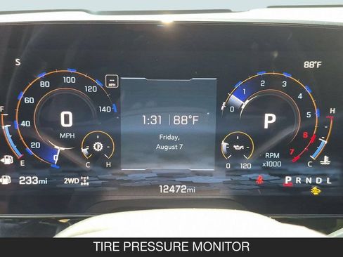 Used 2025 Chevrolet Suburban RST w/ Comfort Package AWD/4WD image 20