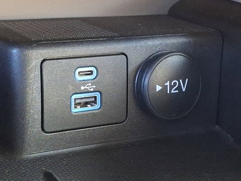 Used 2022 Ford Escape Titanium w/ Class II Trailer Tow Package image 25