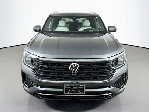 Used 2025 Volkswagen Atlas Cross Sport SEL Premium R-Line AWD/4WD image 2