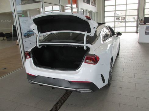 Used 2023 Kia K5 EX image 32