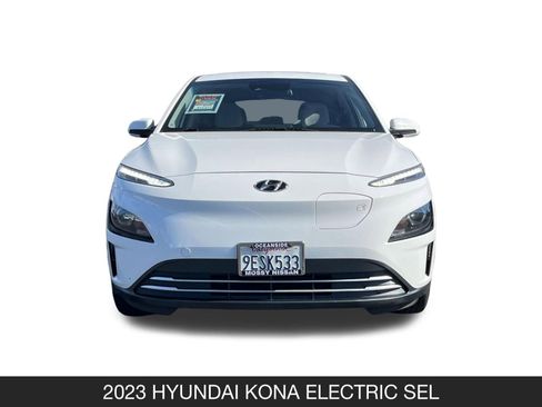 Used 2023 Hyundai Kona SEL w/ Cargo Package image 4