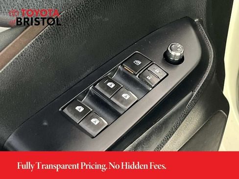 Used 2015 Toyota Highlander Limited Platinum AWD/4WD image 29