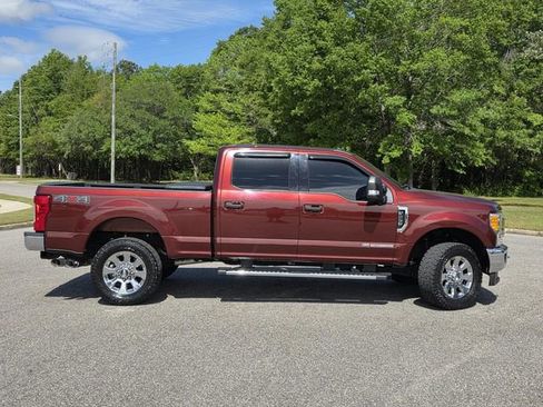 Used 2017 Ford F250 Lariat w/ Tow Technology Bundle image 52