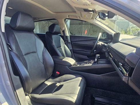 Used 2024 Honda Accord Touring image 14