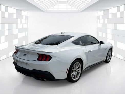 Used 2024 Ford Mustang GT Premium RWD image 7