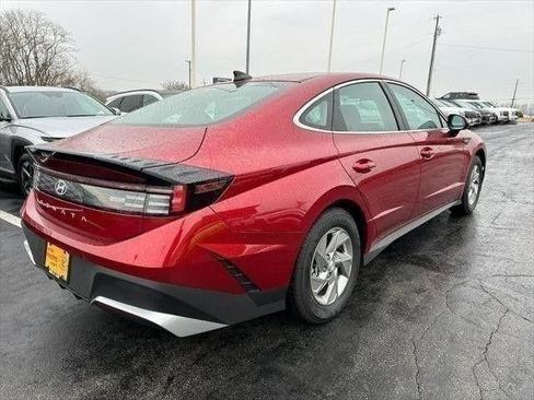 New 2026 Hyundai Sonata SE FWD image 3