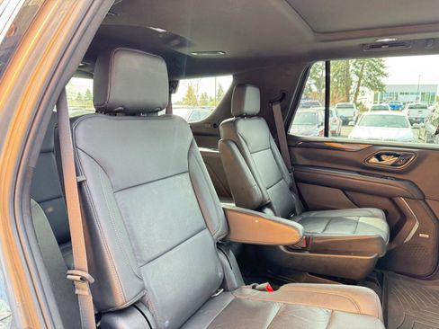 Used 2021 Chevrolet Tahoe Z71 w/ Luxury Package image 11