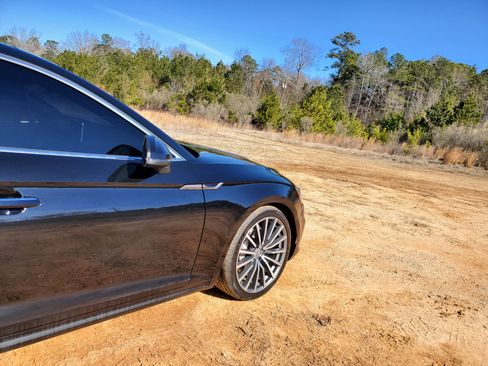 Used 2018 Audi A5 2.0T Premium Plus image 11