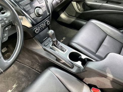 Used 2017 Acura ILX image 12