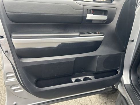 Used 2016 Toyota Tundra Limited image 13