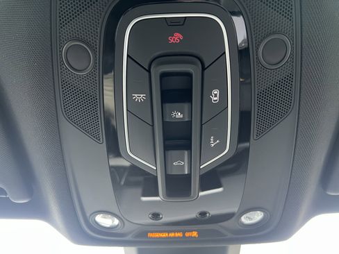 Used 2018 Audi SQ5 Premium Plus w/ Navigation Package image 41