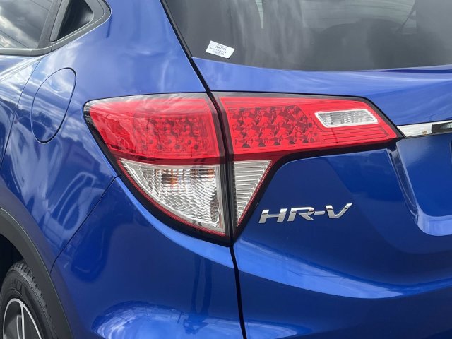 Used 2022 Honda HR-V EX image 10