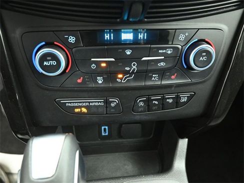 Certified 2019 Ford Escape Titanium image 19