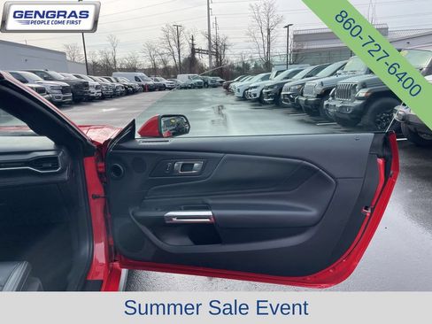 Used 2025 Ford Mustang Premium RWD image 10