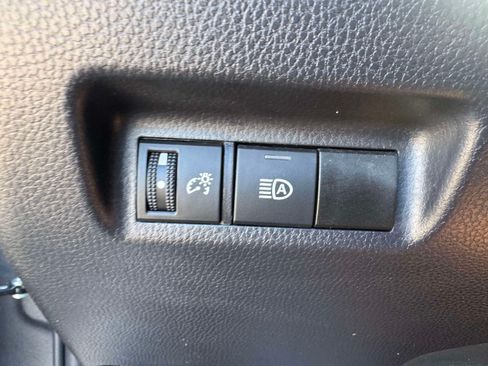 Certified 2025 Toyota RAV4 XLE AWD/4WD image 27