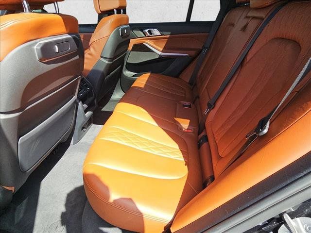 Certified 2024 BMW X5 xDrive40i w/ Premium Package AWD/4WD image 21