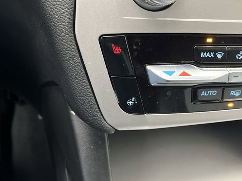 Used 2023 Ford Explorer XLT w/ Equipment Group 202A image 24