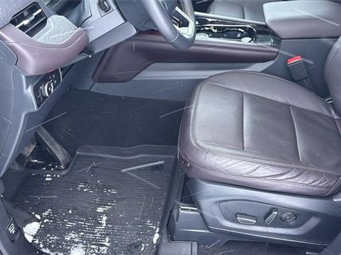 Used 2025 Ford Explorer Platinum w/ Ultimate Package image 25