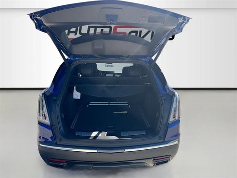 Used 2023 Cadillac XT5 Sportv w/ Technology Package image 27