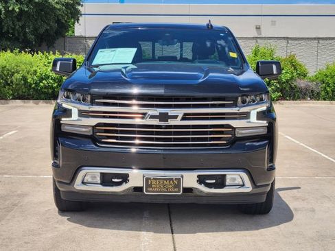 Used 2021 Chevrolet Silverado 1500 High Country w/ Technology Package AWD/4WD image 2