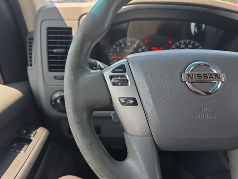Used 2015 Nissan NV 3500 SV RWD image 27